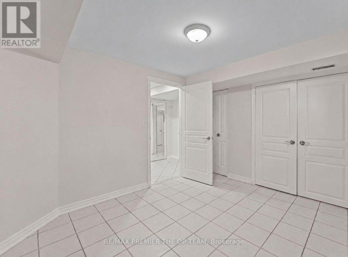 58 CALERA CRESCENT, Vaughan (Sonoma Heights), Ontario, L4H1V9