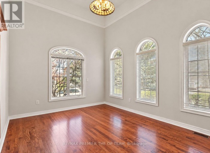 58 CALERA CRESCENT, Vaughan (Sonoma Heights), Ontario, L4H1V9
