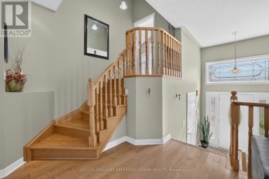 27 SUMMER VALLEY DRIVE Brampton (Snelgrove) Ontario photo 6