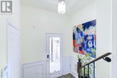 1 - 5750 TOSCA DRIVE Mississauga (Churchill Meadows) Ontario photo 3