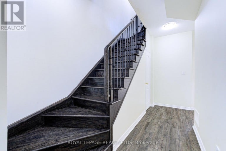 1 - 5750 TOSCA DRIVE, Mississauga (Churchill Meadows), Ontario, L5M0P7