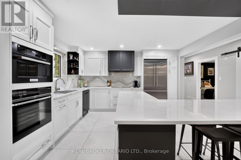 1018 WHITES ROAD, Muskoka Lakes (Medora), Ontario, P0B1J0