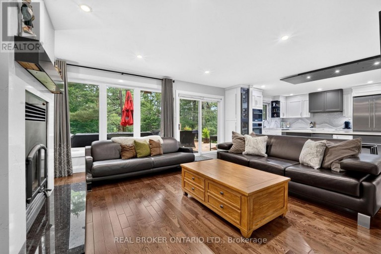 1018 WHITES ROAD, Muskoka Lakes (Medora), Ontario, P0B1J0