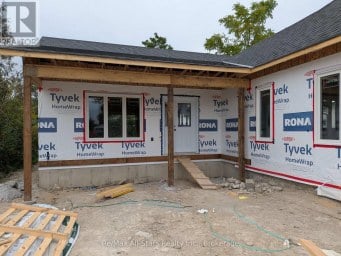 99 ST PATRICK STREET Kawartha Lakes (Lindsay) Ontario photo 2
