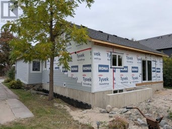 99 ST PATRICK STREET Kawartha Lakes (Lindsay) Ontario photo 3