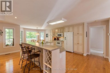 27 WOODLAND TRAIL Kawartha Lakes (Manvers) Ontario photo 8