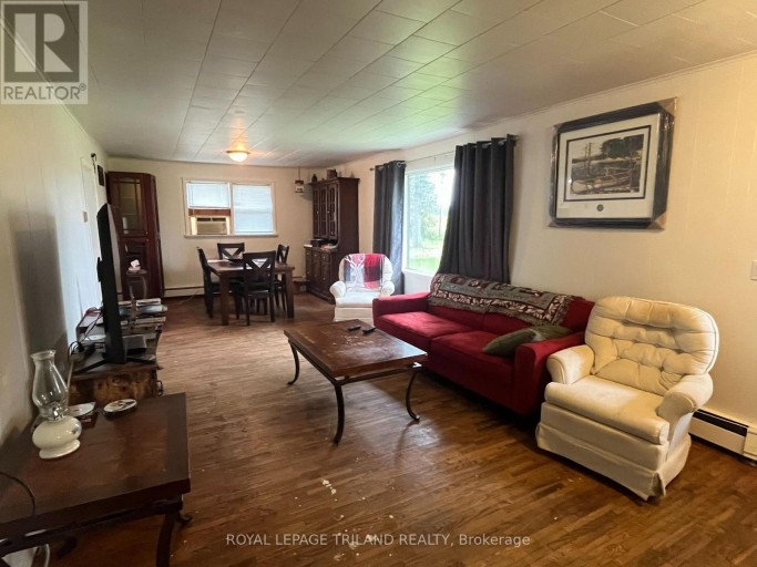 975 CONCESSION DRIVE, Southwest Middlesex, Ontario, N0L1Z0