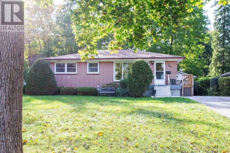 155 TROWBRIDGE AVENUE, London South (South D), Ontario, N6J3M2