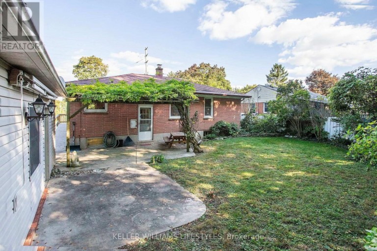 155 TROWBRIDGE AVENUE, London South (South D), Ontario, N6J3M2