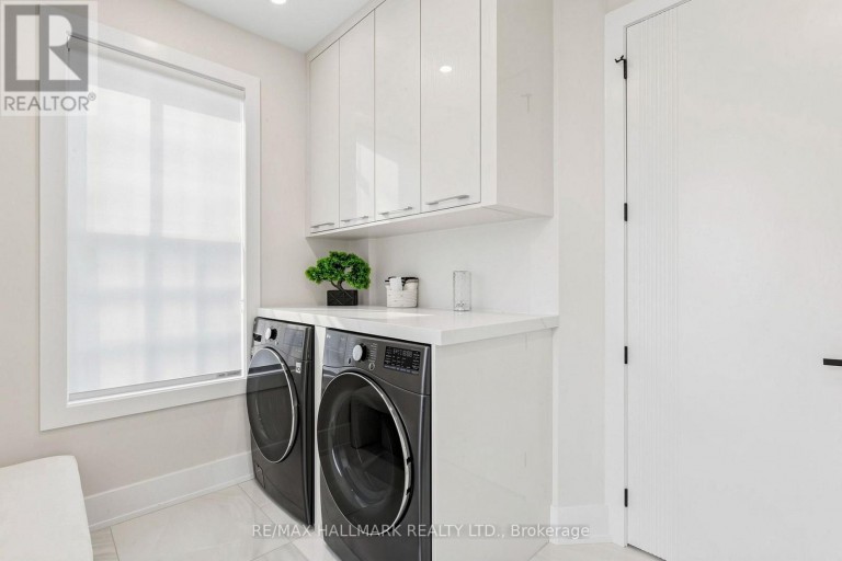63 WILLETT CRESCENT, Richmond Hill (Mill Pond), Ontario, L4C7W2