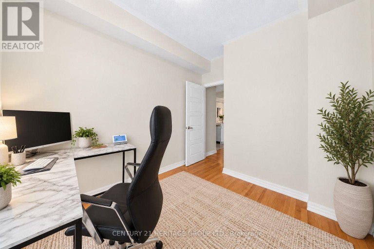 55 DELANO WAY, Newmarket (Woodland Hill), Ontario, L3X0L4