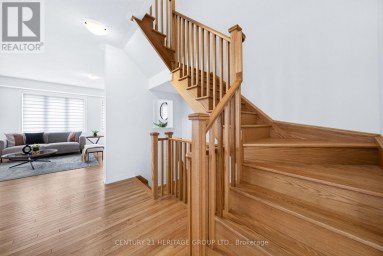 55 DELANO WAY Newmarket (Woodland Hill) Ontario photo 21
