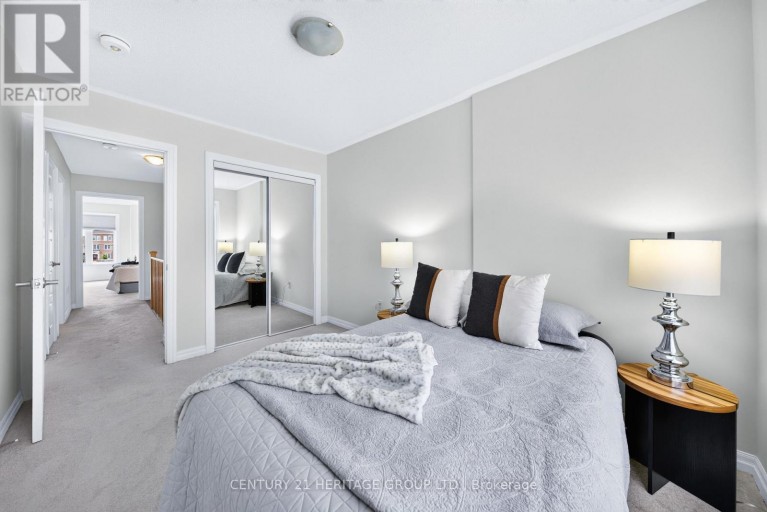 55 DELANO WAY, Newmarket (Woodland Hill), Ontario, L3X0L4