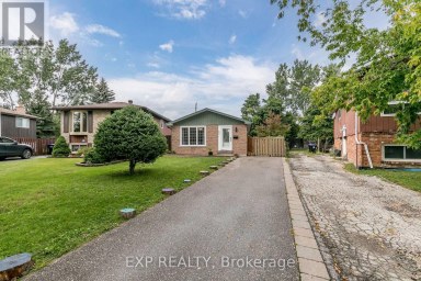 62 COURTICE CRESCENT Collingwood Ontario photo 2