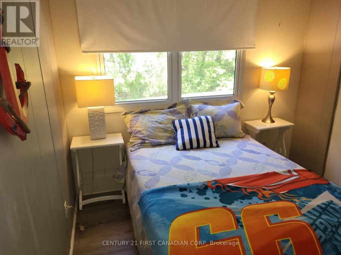 72599 STANLEY STREET, Bluewater (Hay), Ontario, N0M2T0