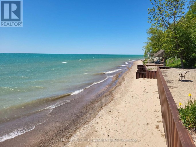72599 STANLEY STREET, Bluewater (Hay), Ontario, N0M2T0