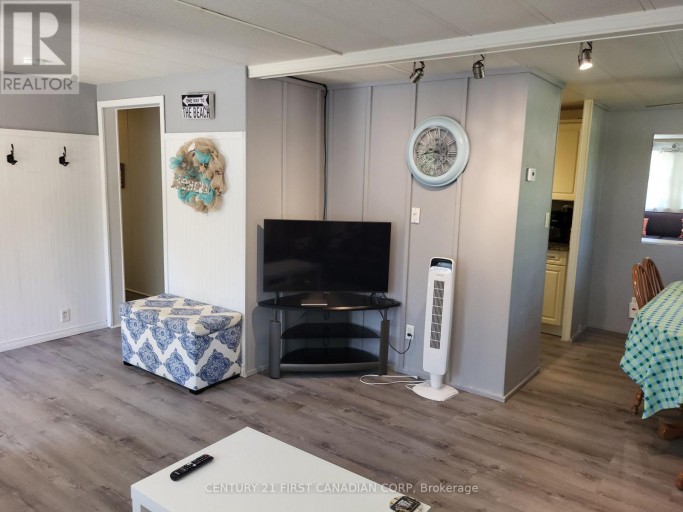 72599 STANLEY STREET, Bluewater (Hay), Ontario, N0M2T0