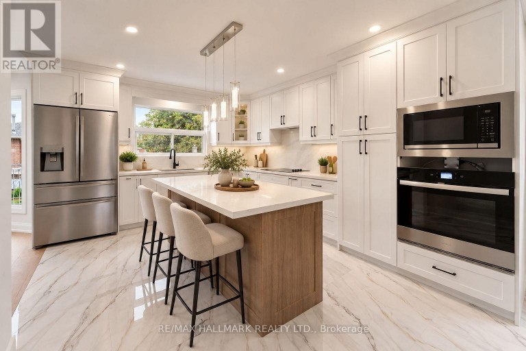 44 OLYMPIA GATE, Vaughan (East Woodbridge), Ontario, L4L5K3