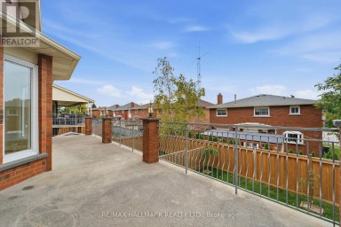 44 OLYMPIA GATE Vaughan (East Woodbridge) Ontario photo 12