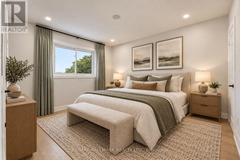 44 OLYMPIA GATE, Vaughan (East Woodbridge), Ontario, L4L5K3