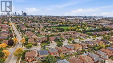 44 OLYMPIA GATE Vaughan (East Woodbridge) Ontario photo 42