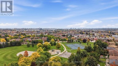 44 OLYMPIA GATE Vaughan (East Woodbridge) Ontario photo 43
