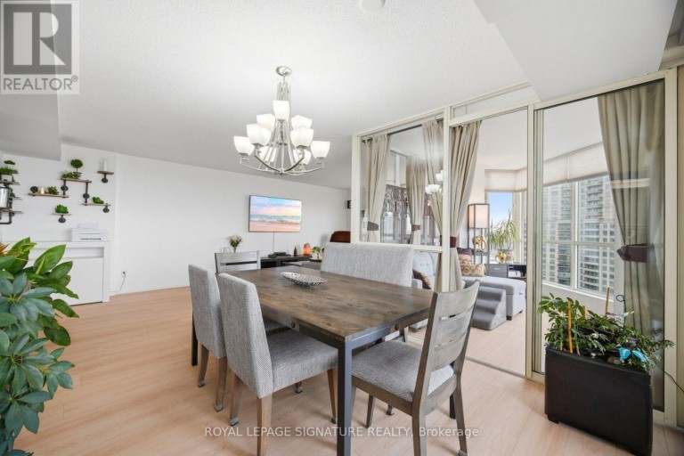 2310 - 55 KINGSBRIDGE GARDEN CIRCLE, Mississauga (Hurontario), Ontario, L5R1Y1