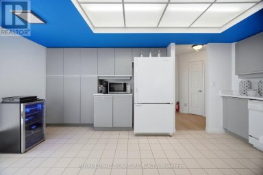 2310 - 55 KINGSBRIDGE GARDEN CIRCLE Mississauga (Hurontario) Ontario photo 16