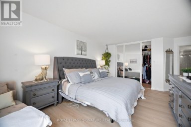 2310 - 55 KINGSBRIDGE GARDEN CIRCLE Mississauga (Hurontario) Ontario photo 18