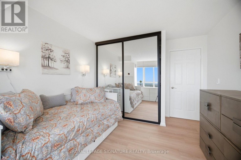 2310 - 55 KINGSBRIDGE GARDEN CIRCLE, Mississauga (Hurontario), Ontario, L5R1Y1