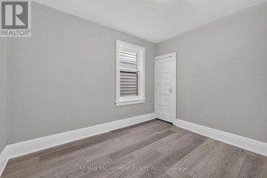 103 BELMONT AVENUE Hamilton (Crown Point) Ontario photo 28
