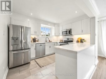 16 AVIS CRESCENT Toronto (O'Connor-Parkview) Ontario photo 14
