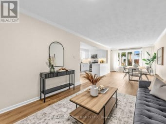 16 AVIS CRESCENT Toronto (O'Connor-Parkview) Ontario photo 19