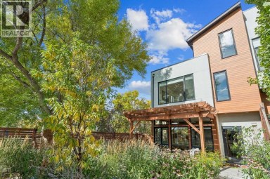 1820 4 Street NE Calgary Alberta photo 47