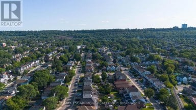 1062 CANNON STREET E Hamilton (Hill Park) Ontario photo 30