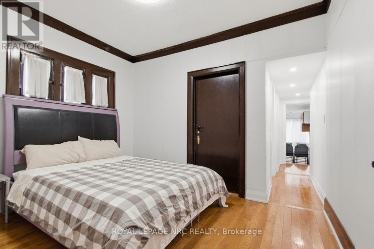5134 VICTORIA AVENUE, Niagara Falls (Downtown), Ontario, L2E4E3