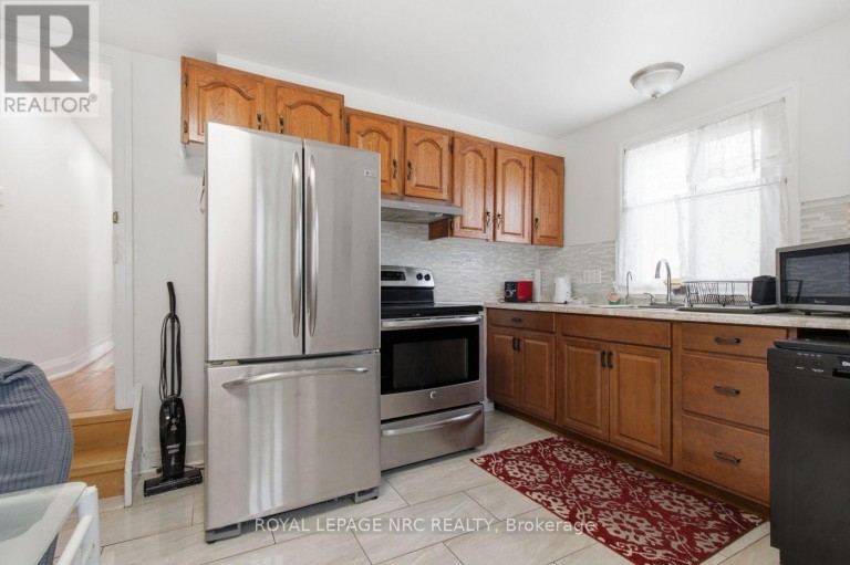 5134 VICTORIA AVENUE, Niagara Falls (Downtown), Ontario, L2E4E3