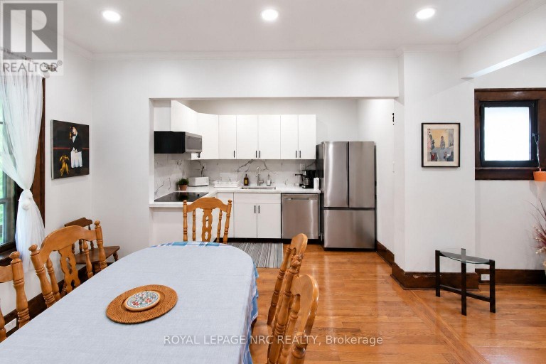 5134 VICTORIA AVENUE, Niagara Falls (Downtown), Ontario, L2E4E3