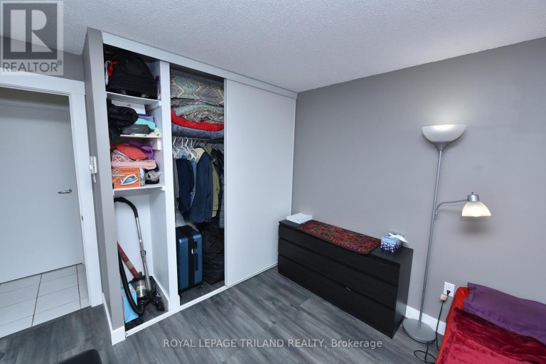 605 - 75 HUXLEY STREET, London South (South E), Ontario, N6J4W7
