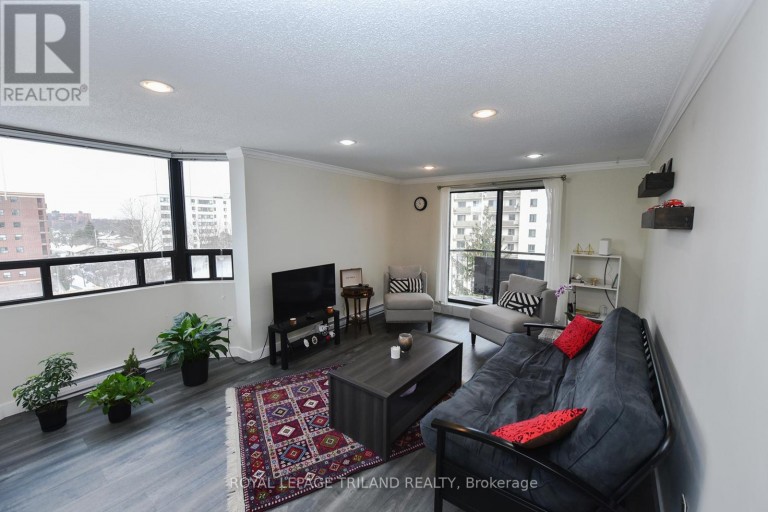 605 - 75 HUXLEY STREET, London South (South E), Ontario, N6J4W7