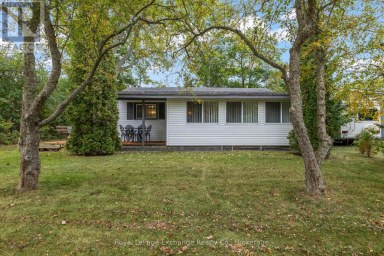 97 SMITH LANE Huron-Kinloss Ontario photo 2