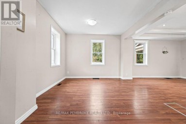 459 SOMERSET STREET Pembroke Ontario photo 11