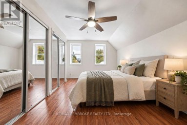 459 SOMERSET STREET Pembroke Ontario photo 2