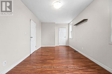 459 SOMERSET STREET Pembroke Ontario photo 29