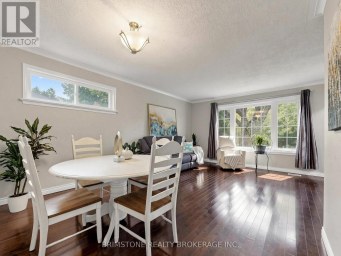 93 BAYVIEW PARKWAY Newmarket (Huron Heights-Leslie Valley) Ontario photo 11