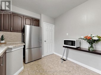 93 BAYVIEW PARKWAY Newmarket (Huron Heights-Leslie Valley) Ontario photo 16