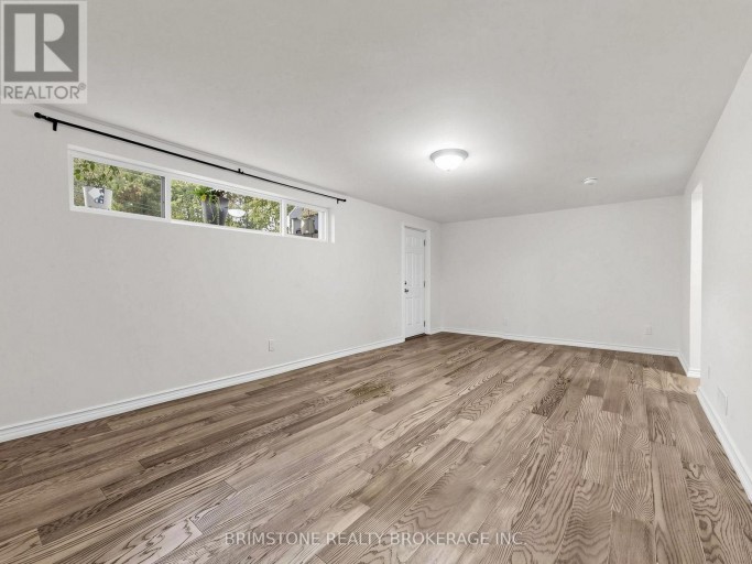 93 BAYVIEW PARKWAY, Newmarket (Huron Heights-Leslie Valley), Ontario, L3Y3W2