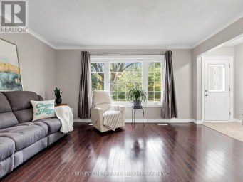 93 BAYVIEW PARKWAY Newmarket (Huron Heights-Leslie Valley) Ontario photo 5