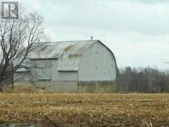 3329 11 LINE Bradford West Gwillimbury Ontario photo 2