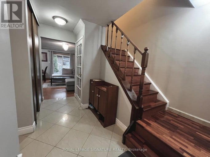 33 - 2301 DERRY ROAD W, Mississauga (Meadowvale), Ontario, L5N2R4